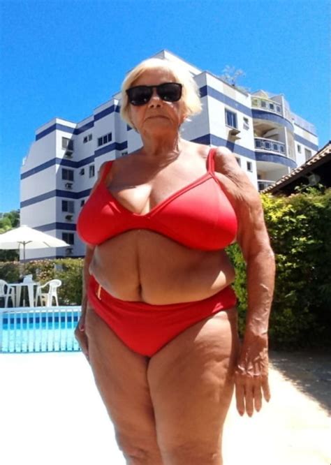 Granny Bikini Porn Pics Pictoa