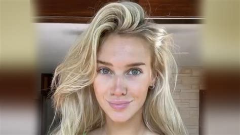 Veronika Rajek Shows Off Bikini Beach Body And Goes ‘makeup Free As Tom Brady Admirer Snubs Nfl