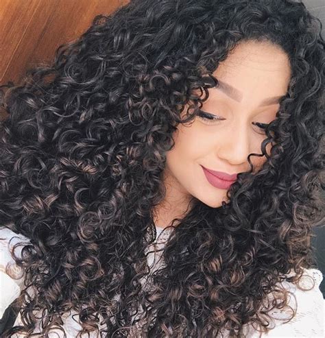 Pin By Neh Bih Sangbong On Curly Girl Beautiful Curly Hair Curly