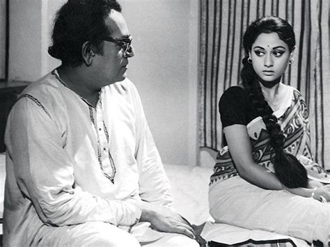 Utpal Dutt And Jaya Bhaduri In The Movie Guddi Directed By Hrishikesh