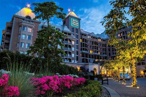 Book now & save big at agoda®! Gallery, Hotel Grand Pacific - Victoria, BC, Canada