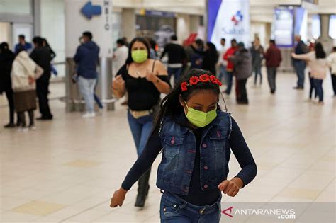 Krisis Covid Ekuador Angkut Jenazah Dari Rumah Warga Antara News