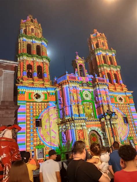 Inicia Fiesta De Luz En La Catedral Metropolitana Titulada Regiones