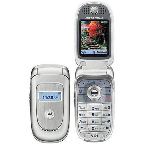 Motorola V191 Silver Quad Band Unlocked Gsm Flip Phone Free Shipping