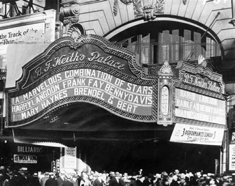 Posterazzi Vaudeville Theatre 1929 Nthe Marquee Of Benjamin Franklin