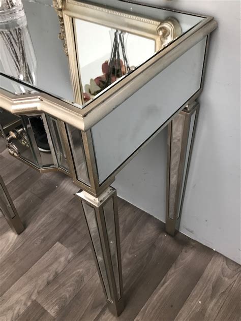 Narrow mirrored dressing table