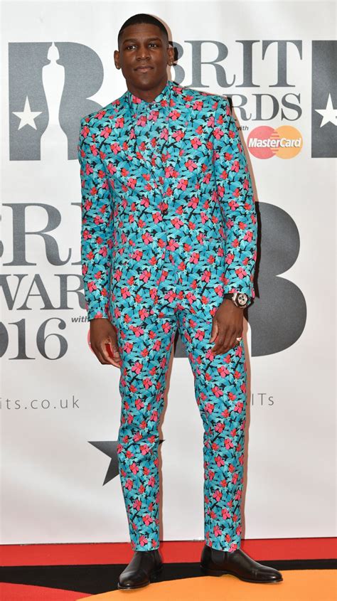 Brit Awards 2016 Most Memorable Red Carpet Outfits From Labrinth