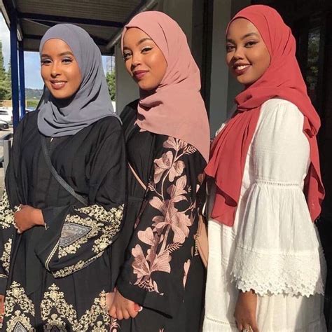 Pin By Nauvari Kashta Saree On Hijabi Queens Muslim Fashion Hijabi Fashion Casual Hijab