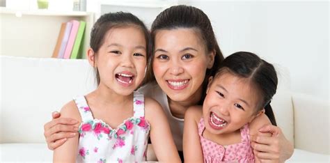 Study Nagging Mothers Raise More Successful Daughters