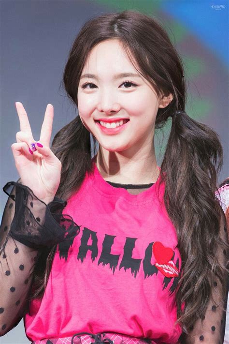 Nayeon Twice Im Na Yeon South Korean Girls Korean Girl Groups