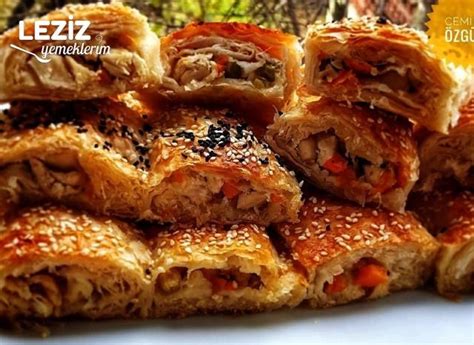 Baklavalık Yufkadan Tavuklu Börek Leziz Yemeklerim