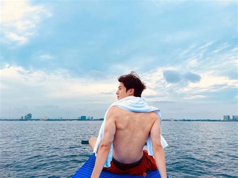 Cha Eunwoo S Hotness Is Undeniable His Shirtless Photos Made Everyone Go Crazy Allkpop