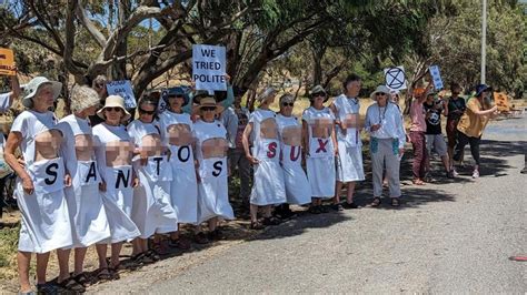 Inside Extinction Rebellion Adelaide Climate Protests Explained Herald Sun