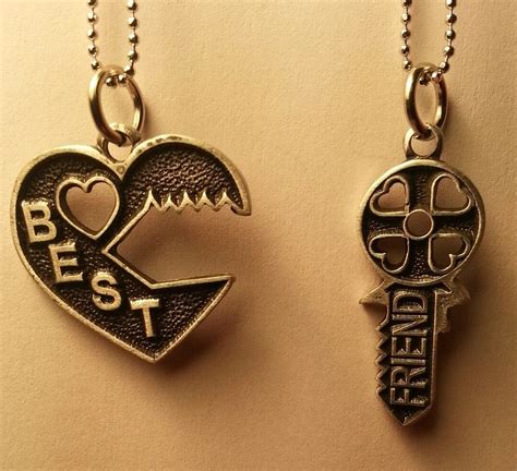 Want This For My Bff And I Bff Jewelry Bff Necklaces Best Friend Necklaces Best Friend