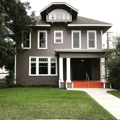 25 Inspiring Exterior House Paint Color Ideas Gray Modern Exterior