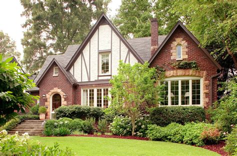 Modern With Antique Tudor Style House Designs Ideas