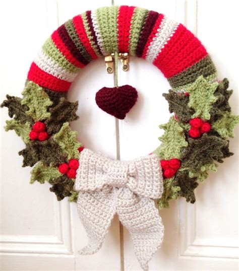 crochet wreaths 6 ways inspiration and free patterns crochet society