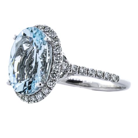 14k White Gold Aquamarine And Diamond Oval Halo Effy Ring Sz 675 Ebay