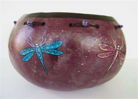 The Dragonfly Village Gourd Art Bowl Is Rich In Color By Using Layers