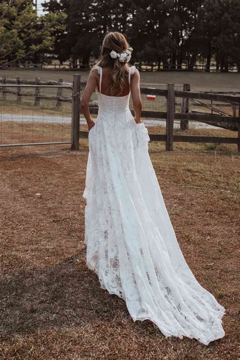 18 Country Wedding Dresses For A Rustic Wedding Artofit
