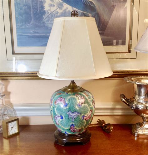 Beautiful Vintage Asian Jar Table Lamp W Shade Jar Table Lamp Table