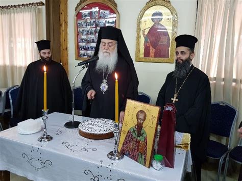 Κλήμης είναι ο νέος μητροπολίτης περιστερίου έπειτα από τις αρχαιρεσίες που πραγματοποιήθηκαν από την ιερά σύνοδο της ιεραρχίας της εκκλησίας της ελλάδος. Ο Μητροπολίτης Περιστερίου Κλήμης κοντά στην νεολαία ...