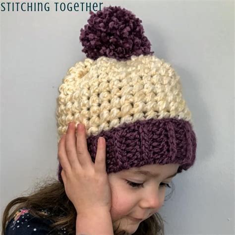 Simple hat knitting patterns in stockinette stitch, rib and garter stitch, bulky yarn chunky knit hats, slouchy beanies, berets, normal beanies and more. Love This Chunky Yarn Crochet Hat Pattern