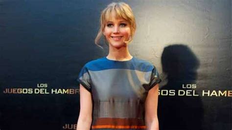 Jennifer Lawrence Trips Again At Oscars