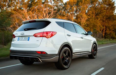 Hyundai Cars News Santa Fe Updated For 2015 With New Sr Model