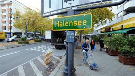 Hier finden sie 31 bewertungen und fotos von reisenden über 10 top halensee, berlin sehenswürdigkeiten. Serie "Das ist Berlin": Halensee - das lässige Ende der ...