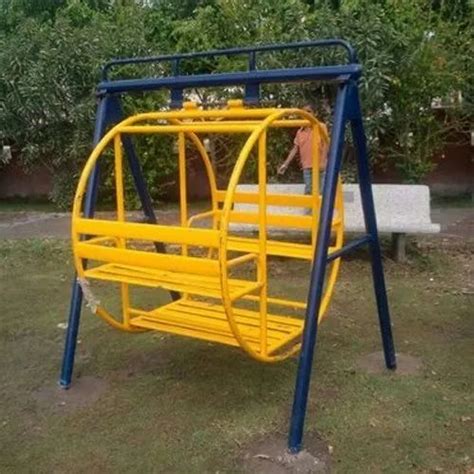 Mild Steel Playground Equipment Metco Kitaki Round Swing Size Kids