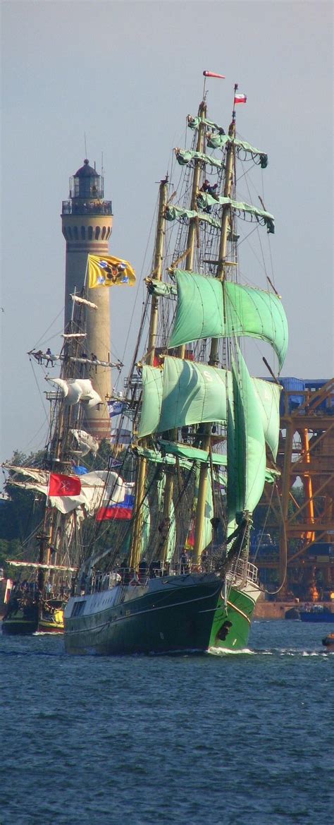 Huboldt And Shtandart Leaving Świnoujście After Tall Ship