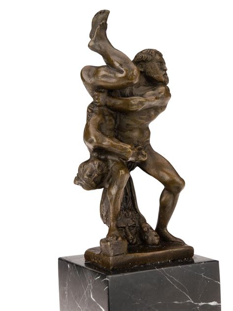Diomedes and other achaean leaders disagreed because ajax himself clung to the same statue of athena in order to. Bronzeskulptur Herkules Hercules Diomedes Bronze Skulptur ...