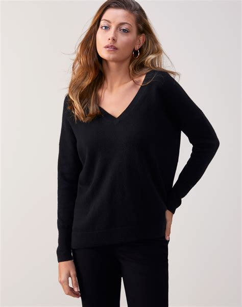 Black Cashmere Relaxed V Neck Sweater Pure Collection