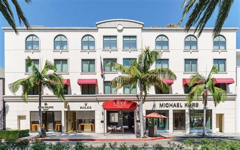With a focus on premium materials, this distinctive collection is engineered with refined craftsmanship and exceptional features—all to afford you travels. Luxe Rodeo Drive Hotel is a gay and lesbian friendly hotel ...
