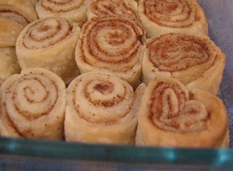 If the butter melts inside the dough before baking, you lose the flakiness. Cinnamon Rolls made from leftover pie crust dough | Breakfast Recipes and Ideas | Pinterest ...