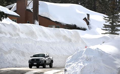 Still Digging Out From Huge Snow California Braces For Another Brutal