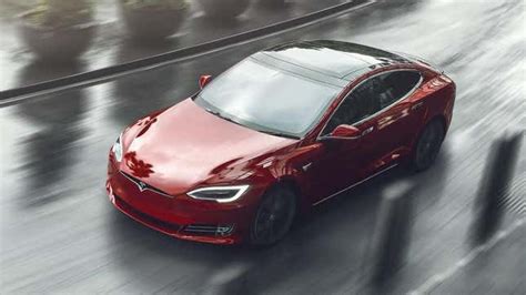 Tesla Model S Refresh With Minimalist Interior And Model 3 Motors