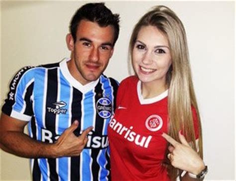 Apresentação de andressa xavier e fernando zanuzo. CAMOCIM CEARÁ BLOG: DAIANA - A MUSA DO INTER