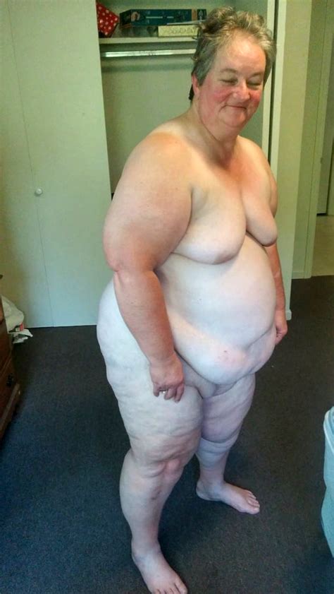 Granny Bbw Ass Posing Nude Maturegrannypussy Com