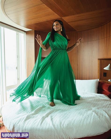 Mindy Kaling Sexy TheFappening 87 Photos Top Nude Leaks