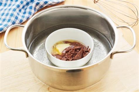 Why are there so many ants in cat food? 7 Easy and Effective Methods on How to Keep Ants Away from ...