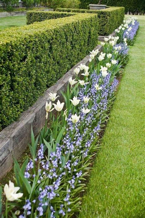 20 Fascinating Garden Fence Ideas To Add Privacy For Your Home In 2020