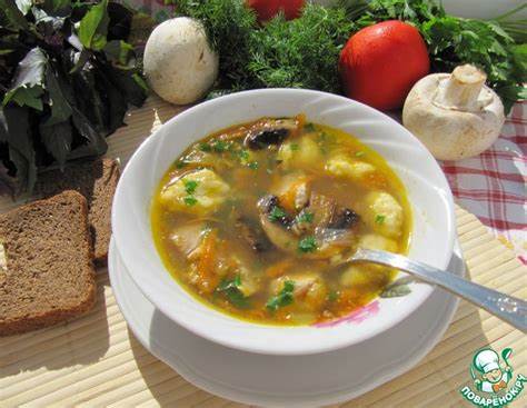 Суп гречневый с грибами и картофельными клецками – кулинарный рецепт Картинка - Суп гречневый с грибами и картофельными клецками – кулинарный рецепт