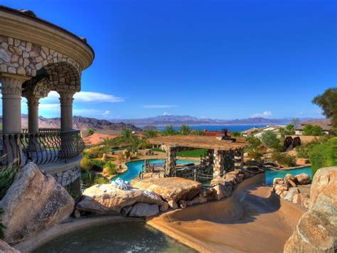 Astonishing Mansion In Nevada 30 Pics