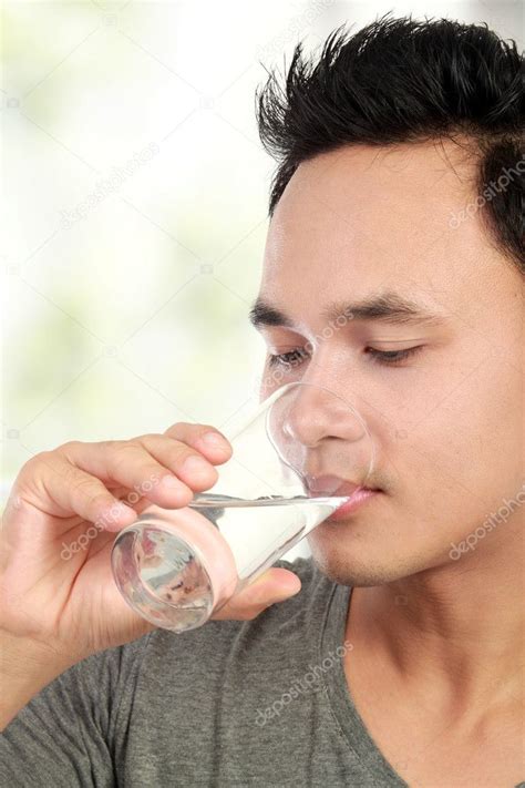 Man Drinking Water — Stock Photo © Odua 11487201