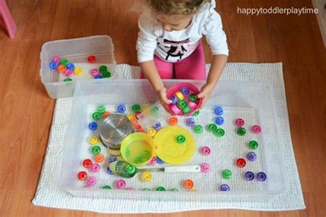 Learn about the benefits of sensory bins and how to make a simple sensory bin for toddlers to preschoolers. CAPS KITCHEN - HAPPY TODDLER PLAYTIME | Sensory bins ...