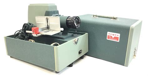 Lot Vintage Argus 300 Automati Slide Changer Projector