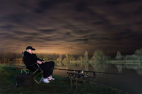 Fishing For Walleye At Night The Ultimate Guide Finns Fishing Tips