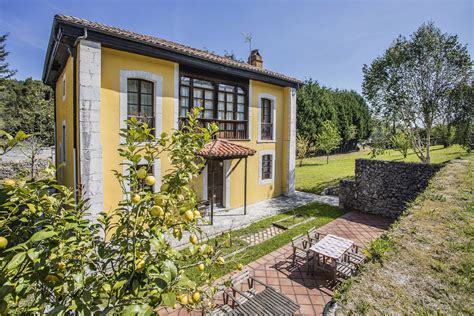 Una atractiva casa rural en llanes de principios de siglo xx dotada de todas las comodidades. Vídeos y Fotos - CASA RURAL EN LLANES LA BOLETA - Asturias